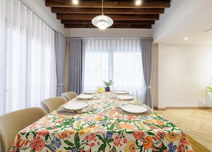 ヴィラ Luxurysukhumvithouse 2br 2bath Kitchen Netflix 1lv 160sqmeteres