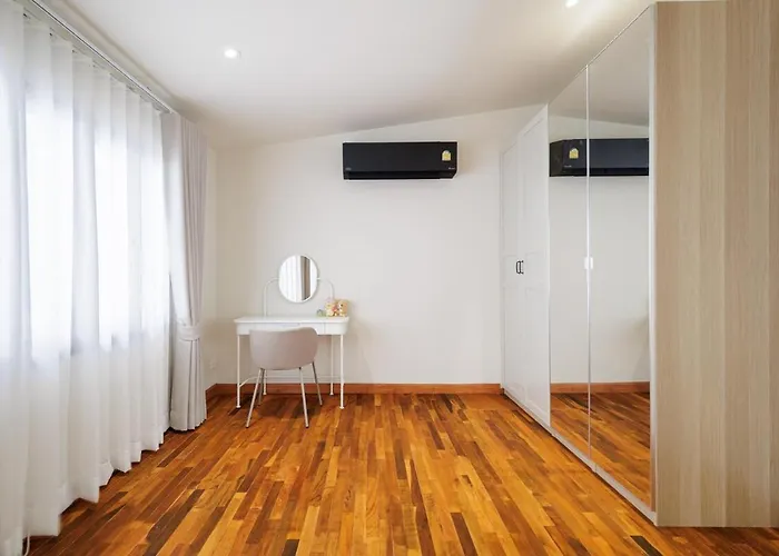 Luxurysukhumvithouse 2br 2bath Kitchen Netflix 1lv 160sqmeteres ヴィラ