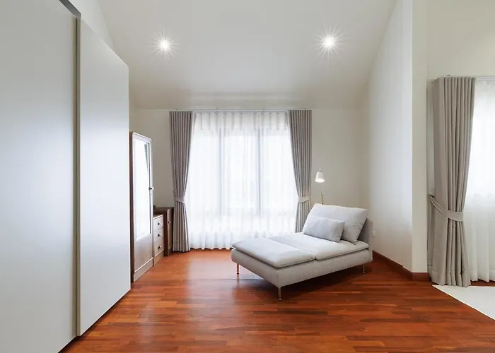 ヴィラ Luxurysukhumvithouse 2br 2bath Kitchen Netflix 1lv 160sqmeteres *