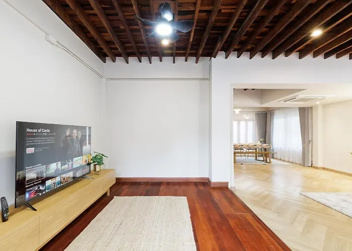 Luxurysukhumvithouse 2br 2bath Kitchen Netflix 1lv 160sqmeteres *