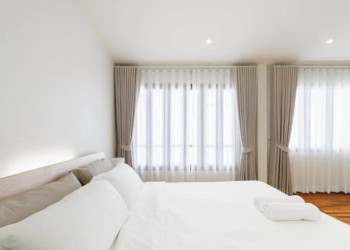 ヴィラ Luxurysukhumvithouse 2br 2bath Kitchen Netflix 1lv 160sqmeteres バンコク都