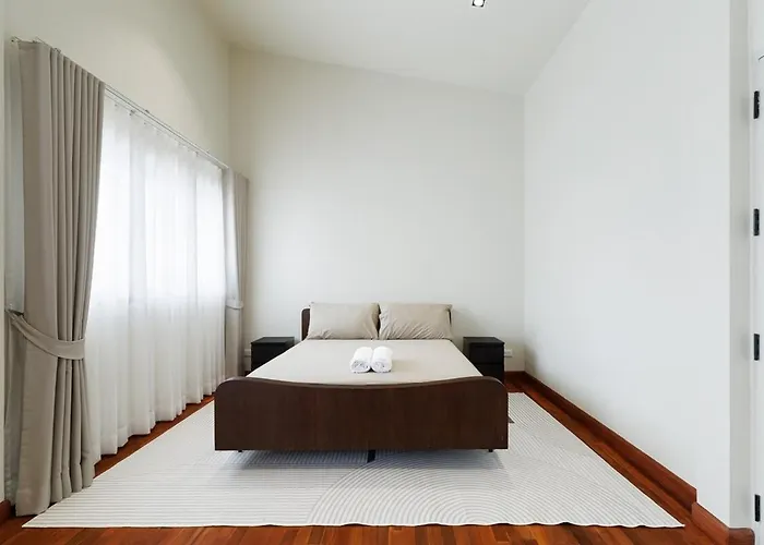 Luxurysukhumvithouse 2br 2bath Kitchen Netflix 1lv 160sqmeteres ヴィラ *