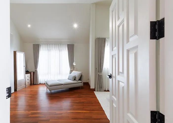 Luxurysukhumvithouse 2br 2bath Kitchen Netflix 1lv 160sqmeteres ヴィラ *