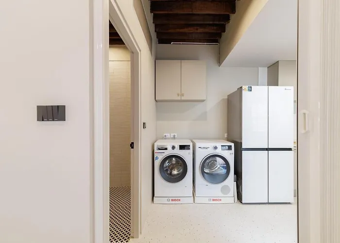 Luxurysukhumvithouse 2br 2bath Kitchen Netflix 1lv 160sqmeteres * バンコク都