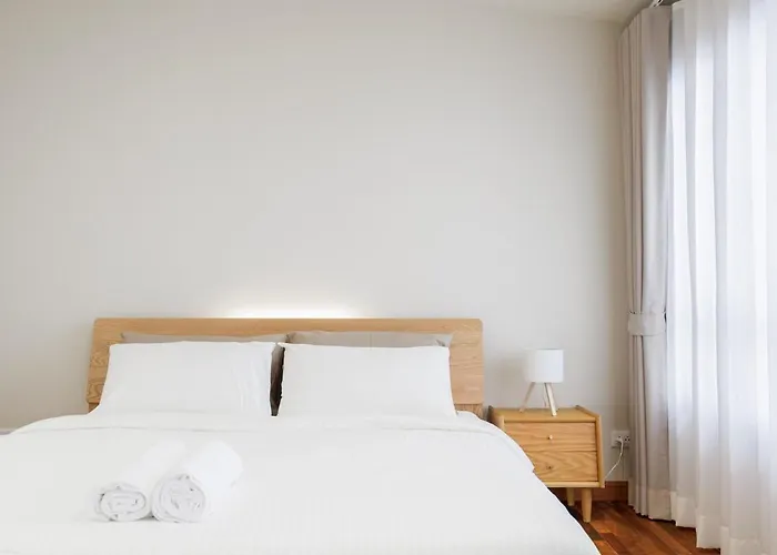 Luxurysukhumvithouse 2br 2bath Kitchen Netflix 1lv 160sqmeteres *